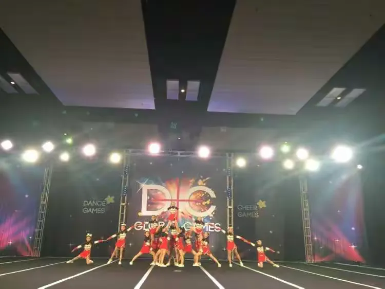 Rookie迎来七赛季出色发挥，德国队观众热烈欢呼！